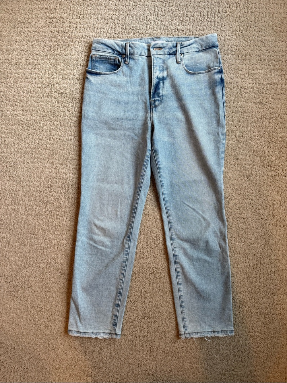 Good American Pale Blue Straight-Leg Jeans